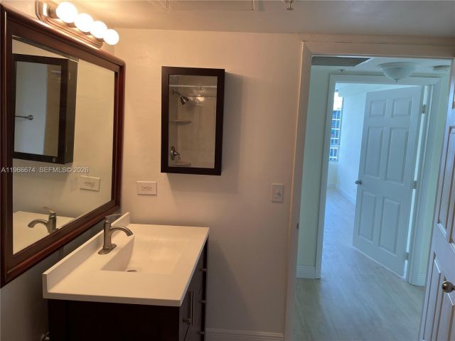 Apartment for rent  Unit #1458S - photo 7440073