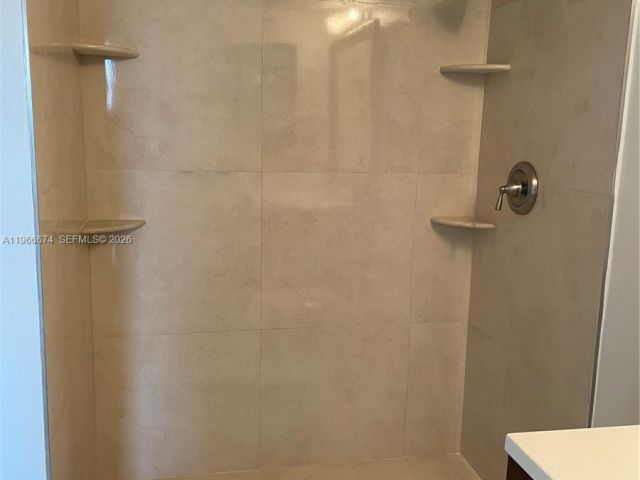 Apartment for rent  Unit #1458S - photo 7440074