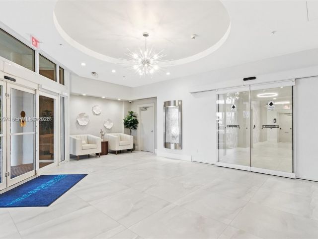 Apartment for rent  Unit #349 - photo 7440900