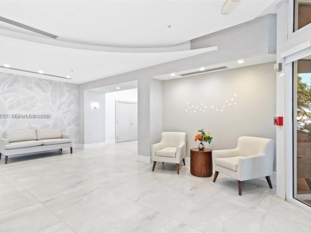 Apartment for rent  Unit #349 - photo 7440901