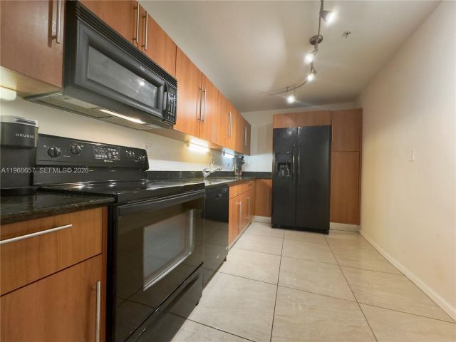 Apartment for rent  Unit #349 - photo 7440912