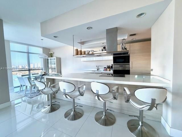 Apartment for sale  Unit #2110 - photo 7439667