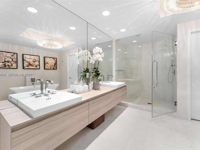 Apartment for sale  Unit #2110 - photo 7439678