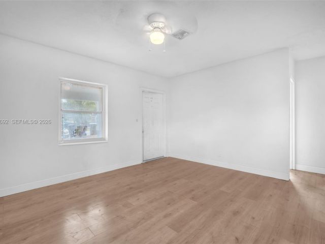 4-bedroom home for rent in Fort Lauderdale - 841 NW 15th Ter 0 - MondialRealty