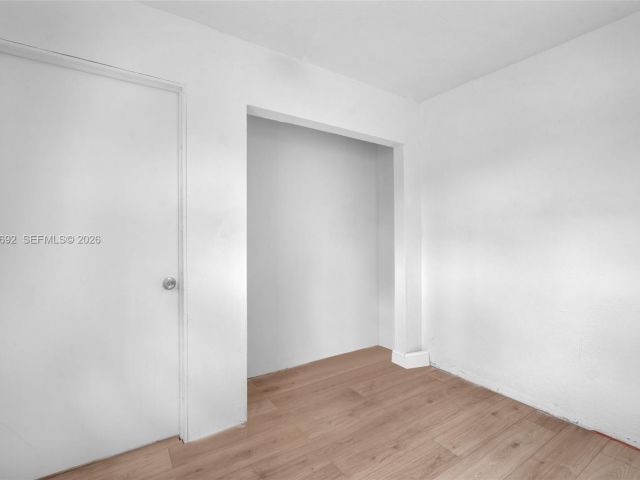 4-bedroom home for rent in Fort Lauderdale - 841 NW 15th Ter 0 - MondialRealty