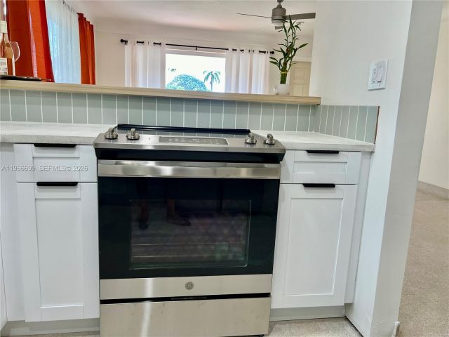 2-bedroom home for rent in Hollywood - 1623 Johnson St 1623 - MondialRealty