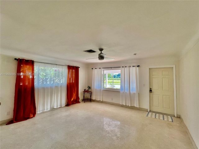 2-bedroom home for rent in Hollywood - 1623 Johnson St 1623 - MondialRealty