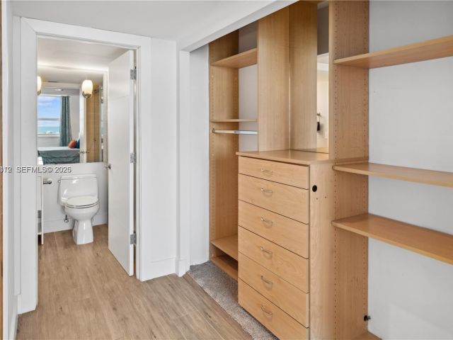 Apartment for rent  Unit #1901 - photo 7449882