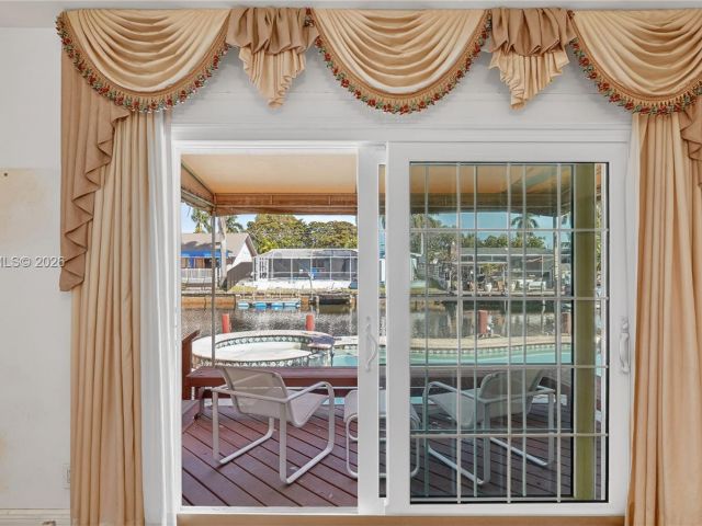 Home for sale at 2831 Arthur St - photo 7474805