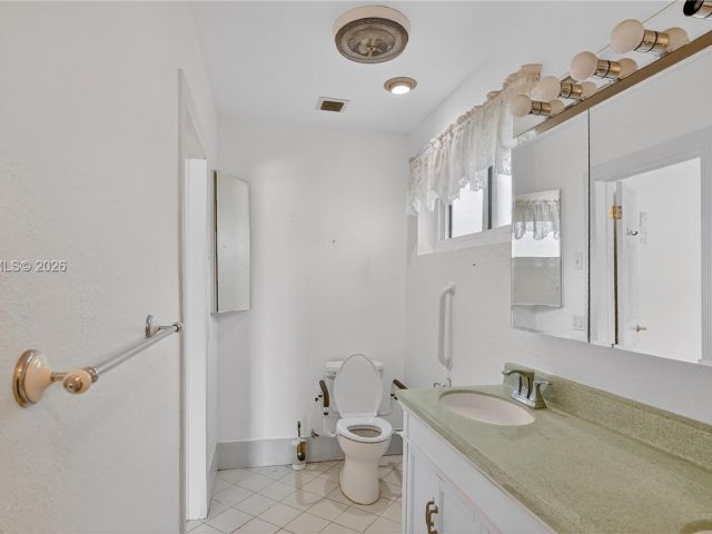 Home for sale at 2831 Arthur St - photo 7474806