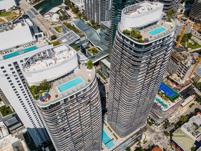 Apartment for rent  Unit #1809 - photo 7440111