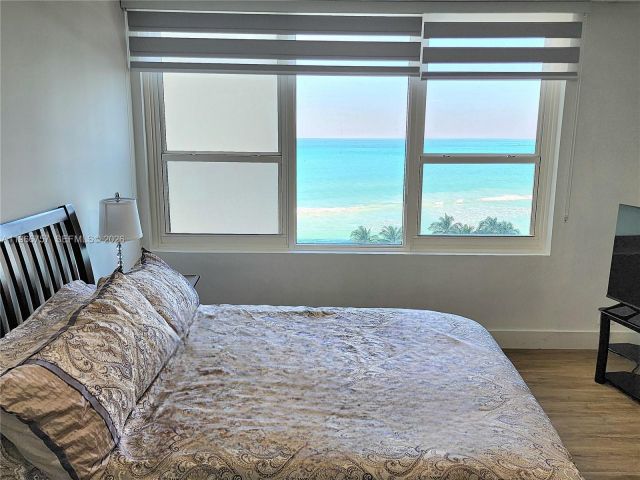 Apartment for rent  Unit #1020 - photo 7500904