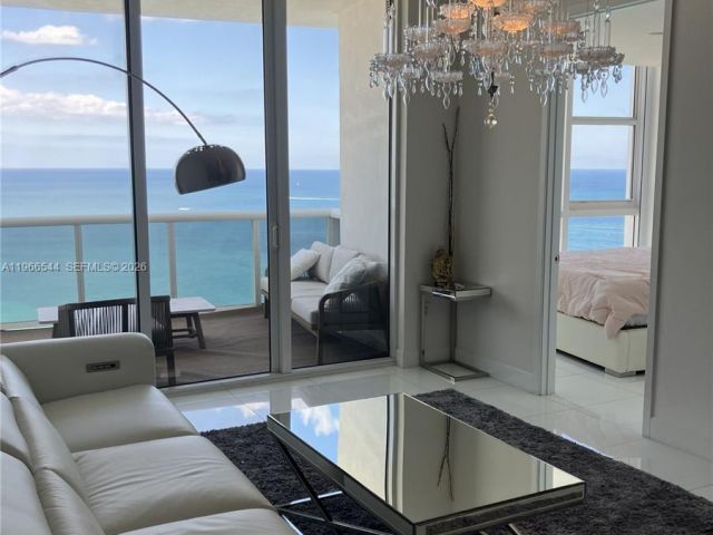 Apartment for sale  Unit #3708 - photo 7448117