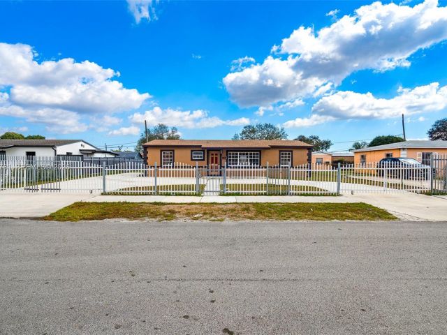 Home for sale at 16025 NW 29th Ave - photo 7440031