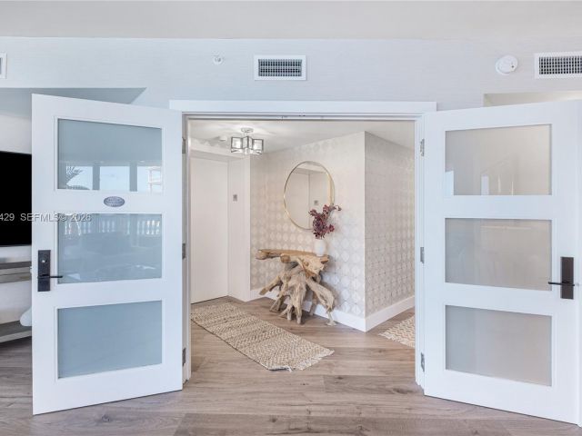 Apartment for sale  Unit #11B - photo 7497320