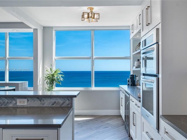 Apartment for sale  Unit #11B - photo 7497327