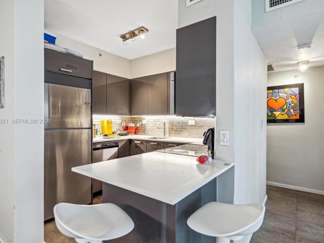 Apartment for sale  Unit #544S - photo 7440099