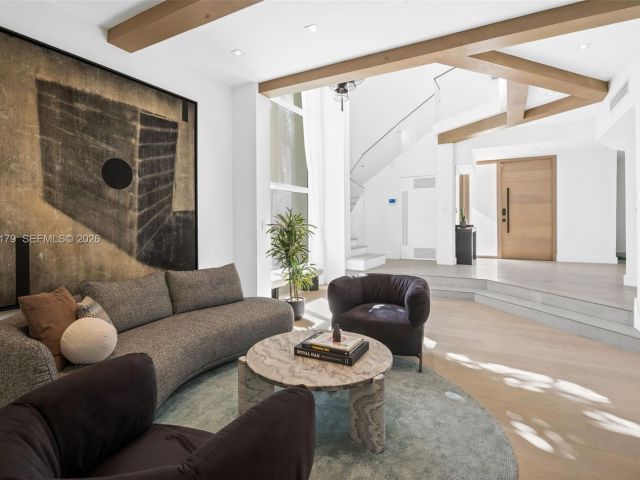 Home for sale at 1961 S Oak Haven Cir - photo 7439854