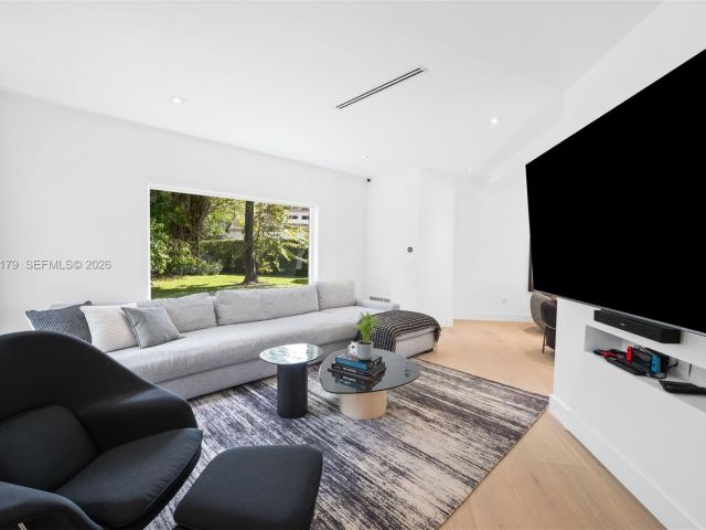 Home for sale at 1961 S Oak Haven Cir - photo 7439855