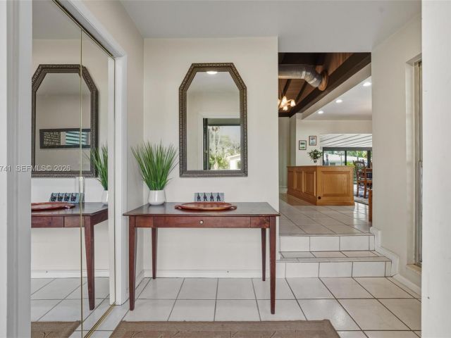 Home for sale at 1400 SW 12th Ct - photo 7531607