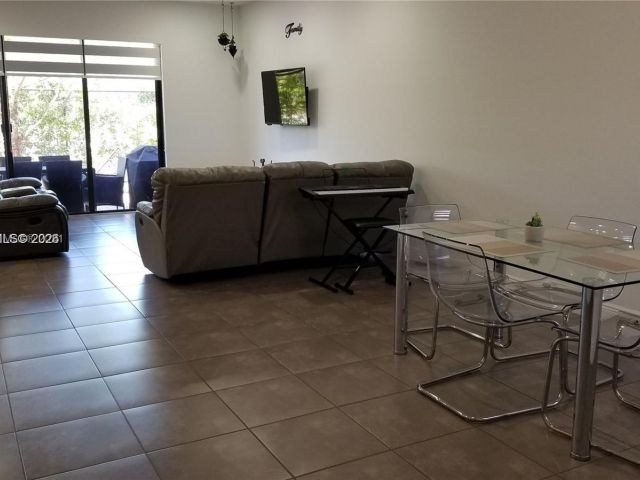 Home for rent at 20945 NW 1st Dr 20945 - photo 7445433