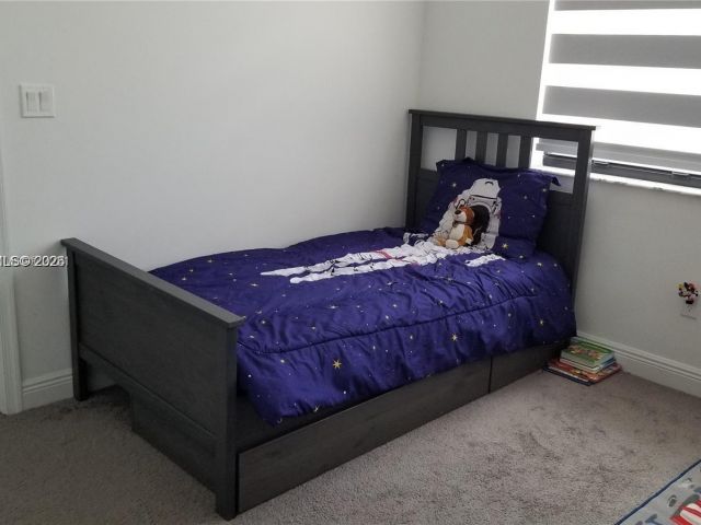 Home for rent at 20945 NW 1st Dr 20945 - photo 7445439