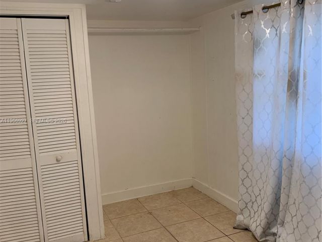 Home for rent at 750 NW 118th St 0 - photo 7444658