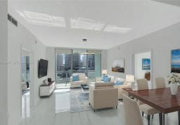 Apartment #1602 at Ivy