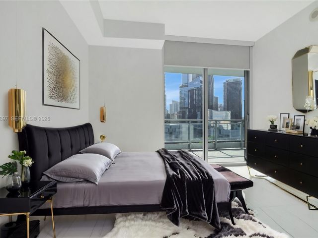 Apartment for sale  Unit #1602 - photo 7441053