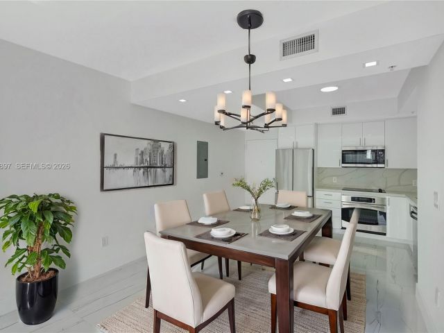 Apartment for sale  Unit #1602 - photo 7441054