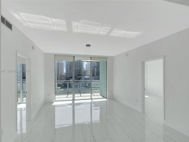 Apartment for sale  Unit #1602 - photo 7441061