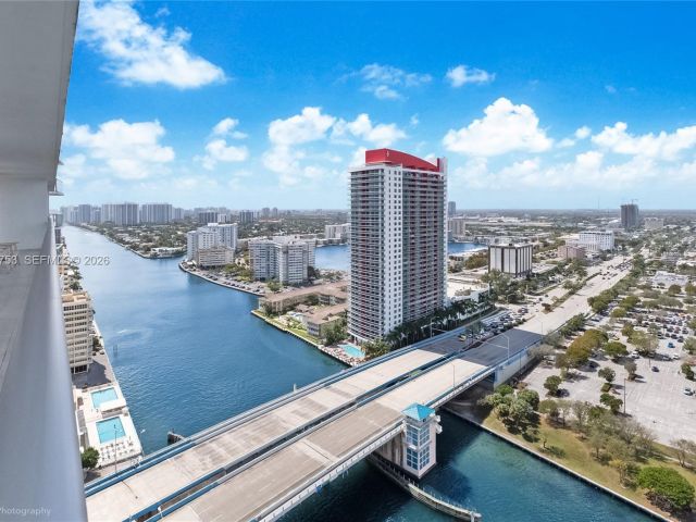 Apartment for sale  Unit #R2204 - photo 7512848