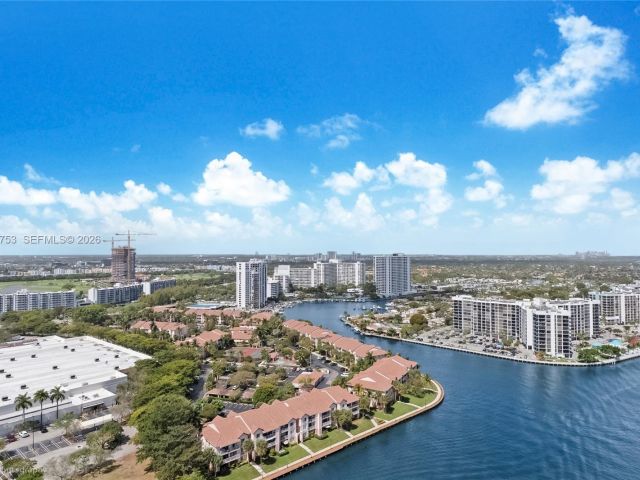 Apartment for sale  Unit #R2204 - photo 7512849