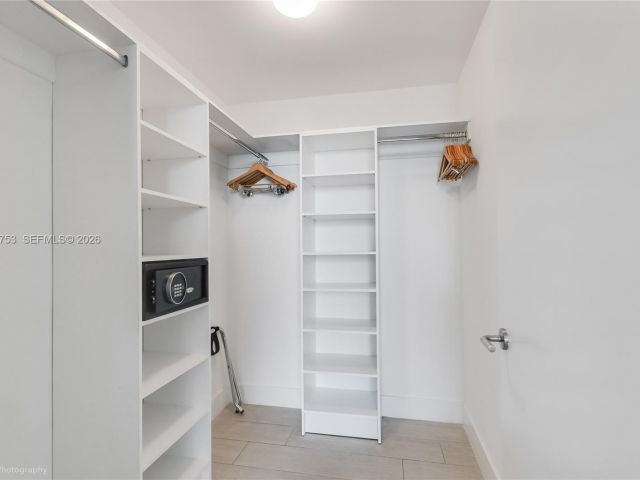 Apartment for sale  Unit #R2204 - photo 7512856