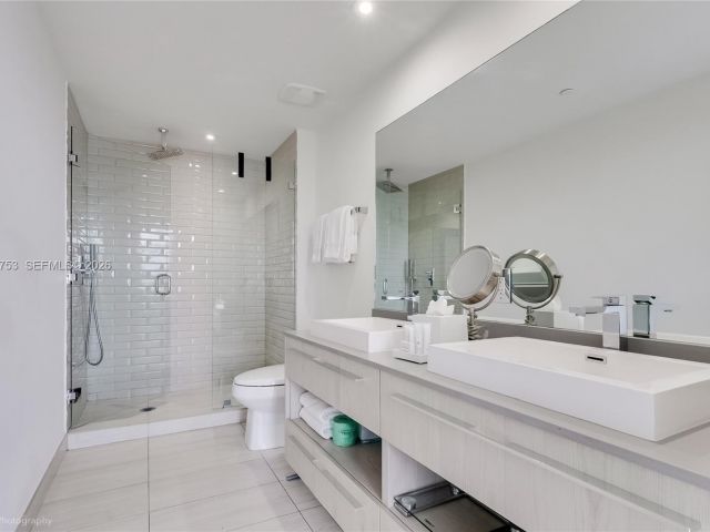 Apartment for sale  Unit #R2204 - photo 7512857