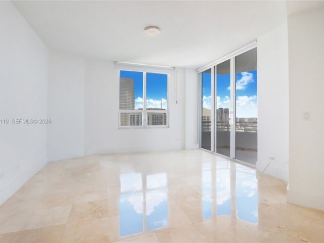 Apartment for rent  Unit #4306 - photo 7440450