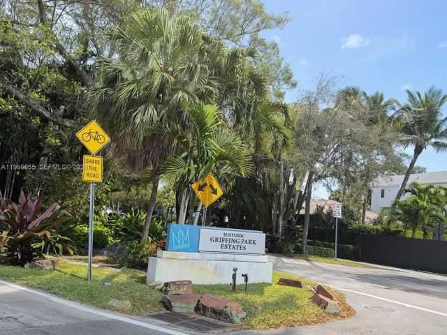 Home for rent at 12680 NE 3rd Ave 12680 - photo 7475528