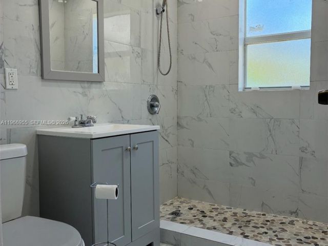 Home for rent at 12680 NE 3rd Ave 12680 - photo 7475538