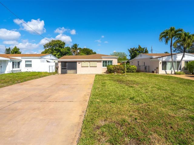 Home for sale at 1763 NE 180th St - photo 7441171