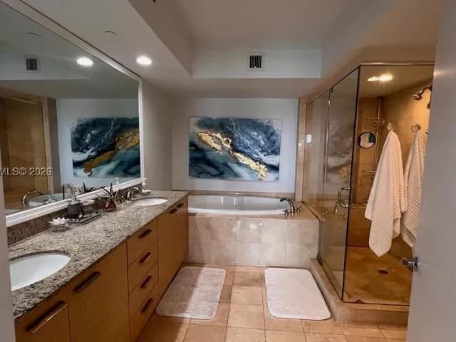 3-bedroom condo for rent in Hallandale Beach - 1830 S Ocean Dr(avail 04/01/26) 3404 - MondialRealty