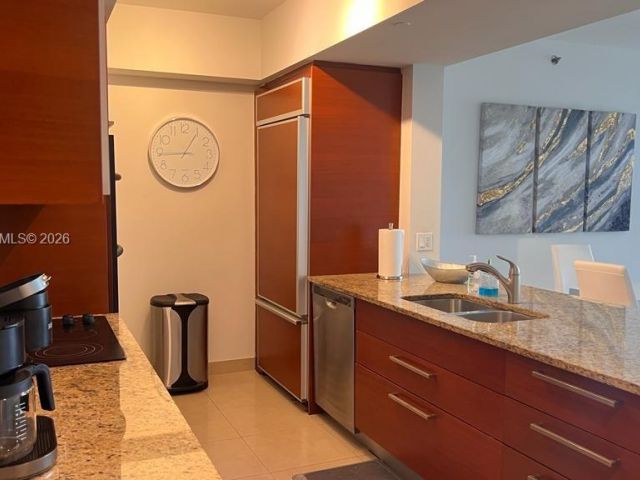 Apartment for rent  Unit #3404 - photo 7442848