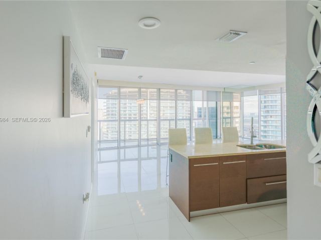 Apartment for sale  Unit #4802 - photo 7443964