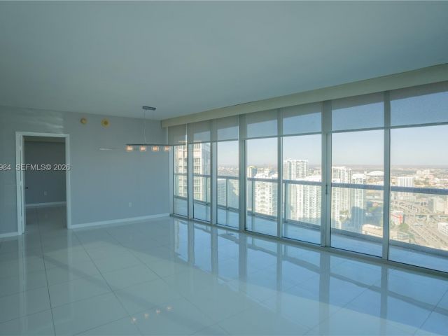 Apartment for sale  Unit #4802 - photo 7443968