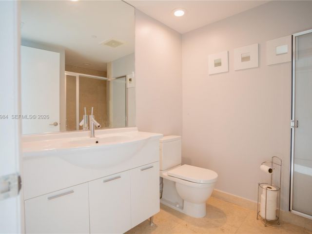 Apartment for sale  Unit #4802 - photo 7443978