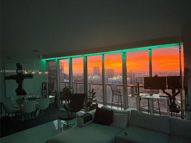 Apartment for sale  Unit #4802 - photo 7443980