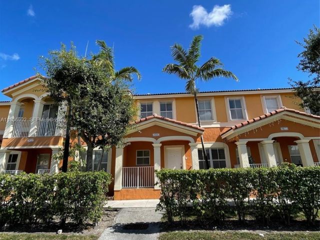 3-bedroom home for rent in Homestead - 24063 SW 109th Ave - MondialRealty