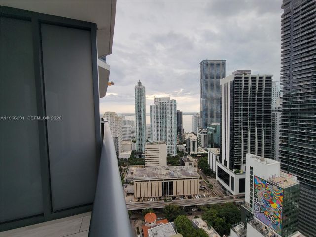 Apartment for rent  Unit #3404 - photo 7443890