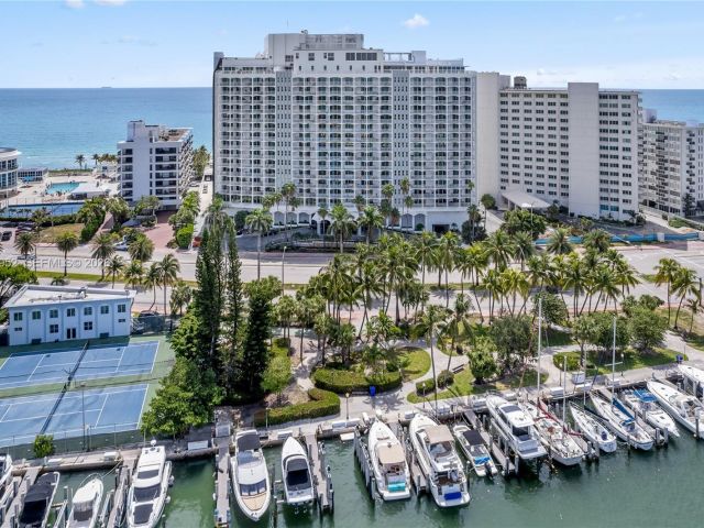 Apartment for rent  Unit #632 - photo 7443346