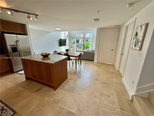 Apartment for sale  Unit #831 - photo 7444147