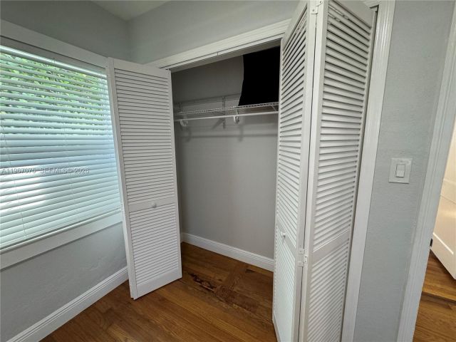 Home for rent at 51 Montilla Ave - photo 7525488